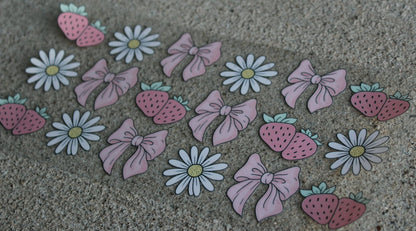 Strawberries/Bows #013