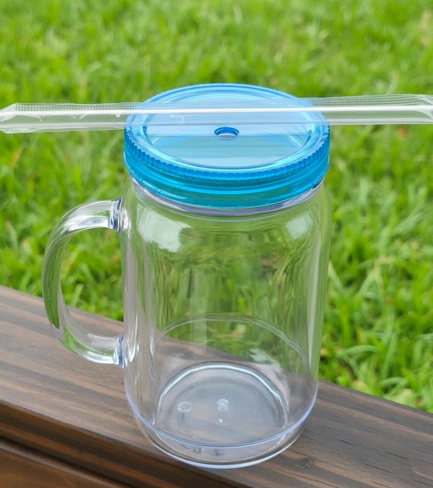22oz Acrylic Snowglobe Mason Jar
