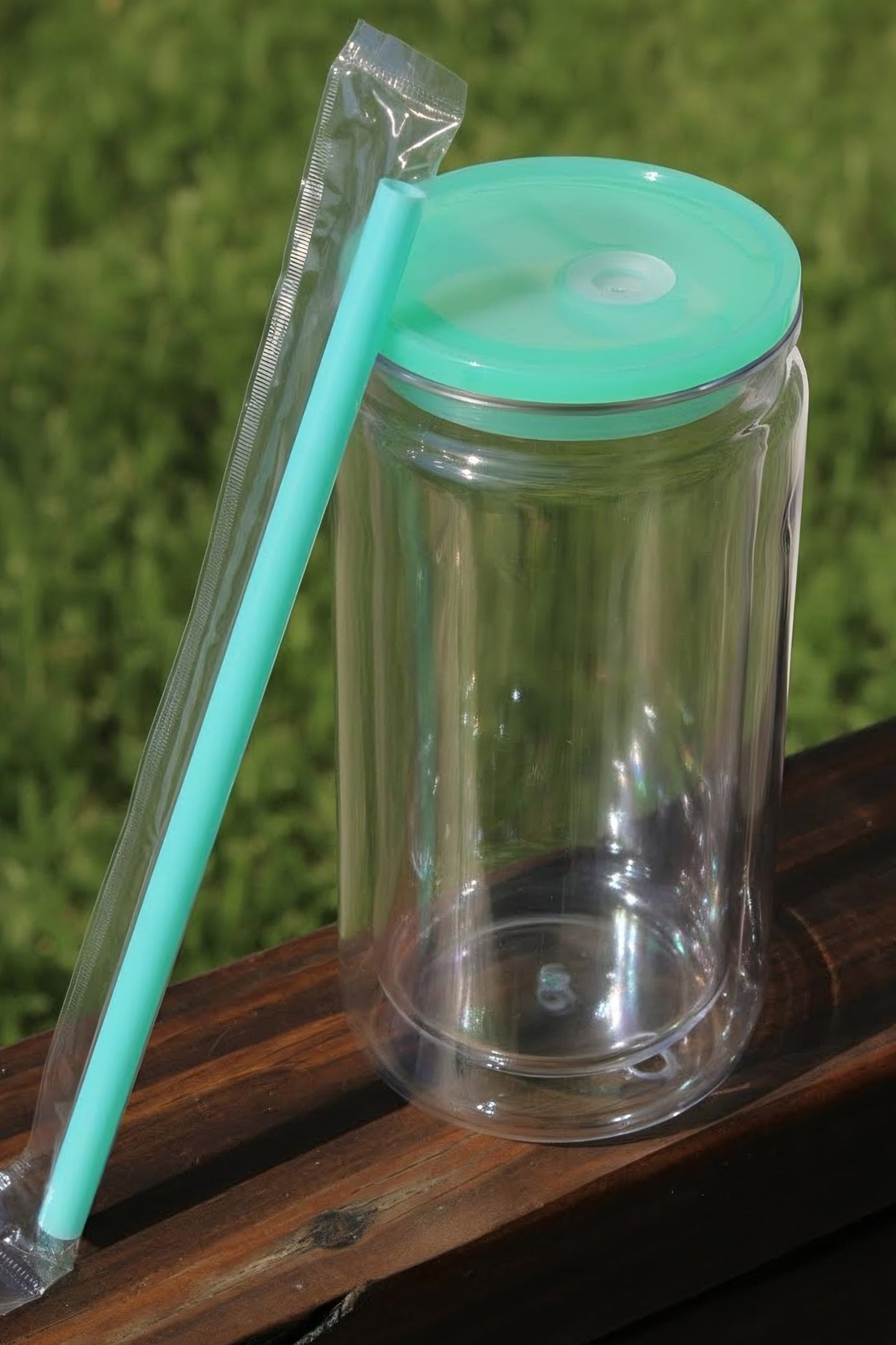 16 oz Acrylic Snow globe cups